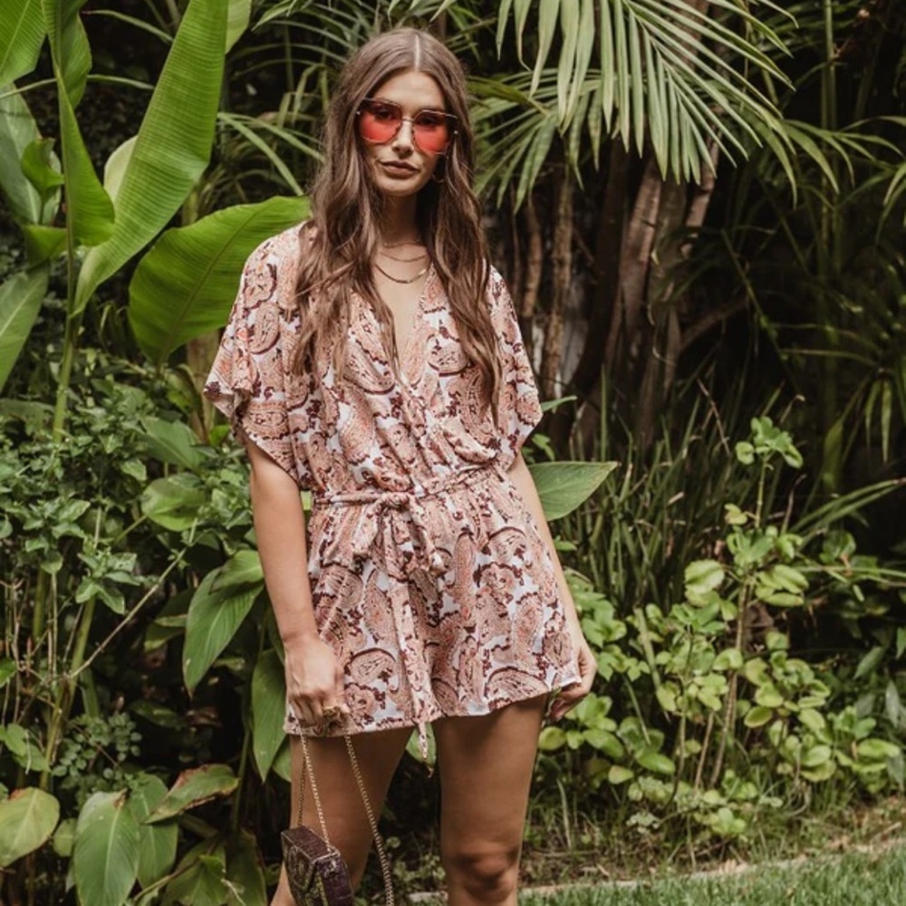 Veronica M Open Back Romper - Picture 3 of 11